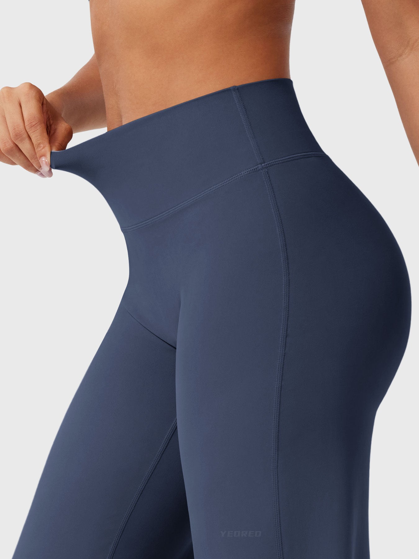 (Pre-Sale) Yeoreo Eddiy Straight Leg Leggings