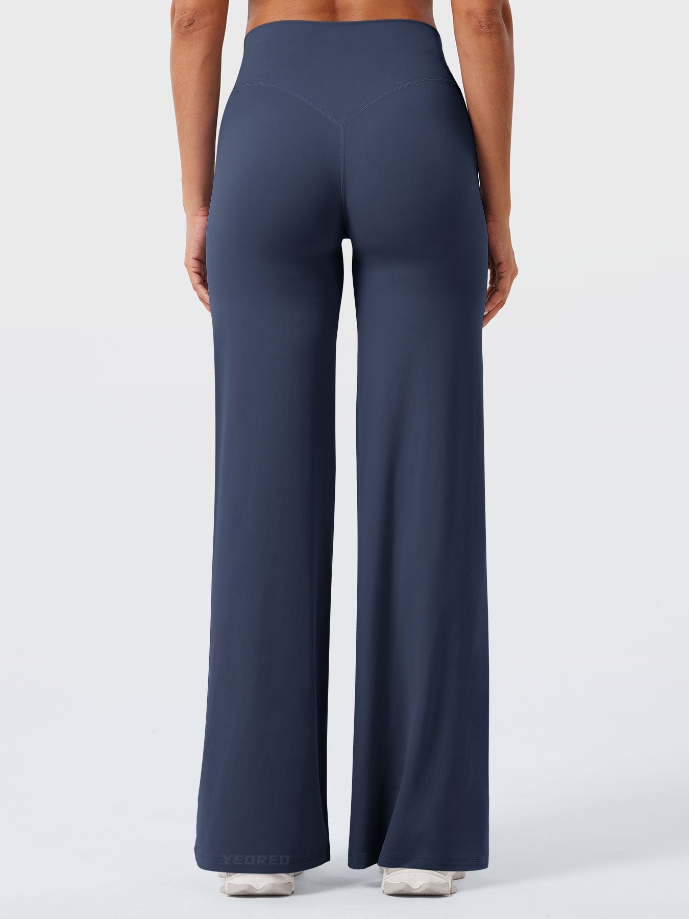 (Pre-Sale) Yeoreo Eddiy Straight Leg Leggings
